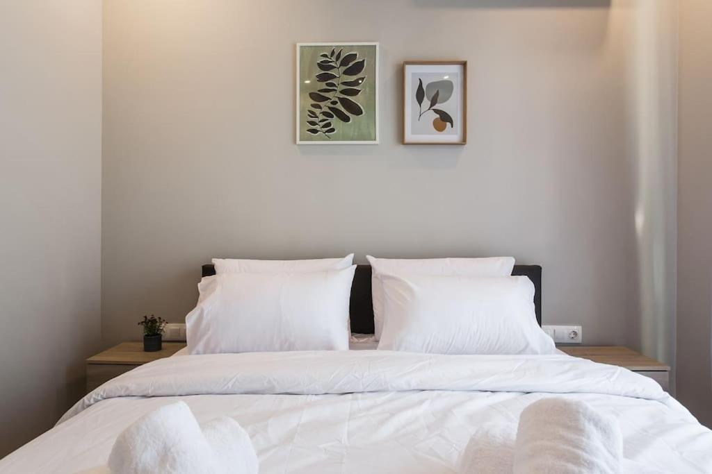 Piraeus Deluxe 2Bdr Apt - Near Metro And Port ภายนอก รูปภาพ